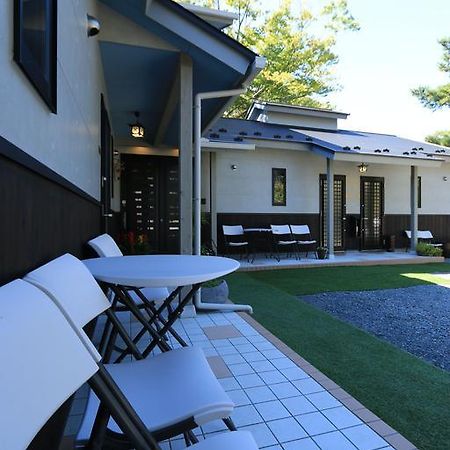 Villa Loca Garden Yamanakako Bagian luar foto